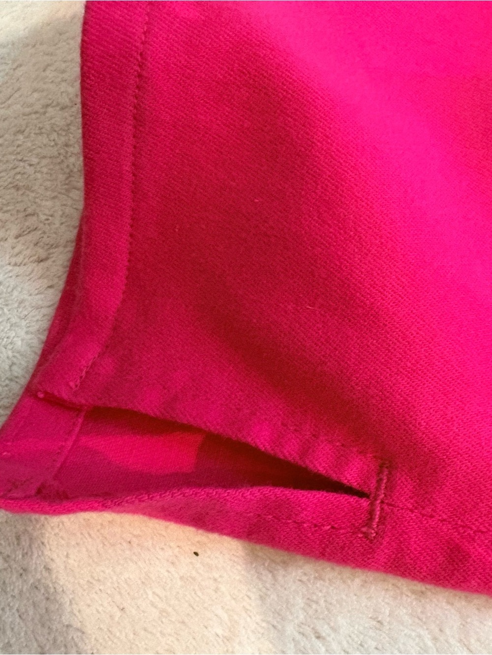 Chico's Hot Pink Stretch So Slimming Girlfriend Slim Leg Ankle Jeans Sz 6 - Picture 13 of 13